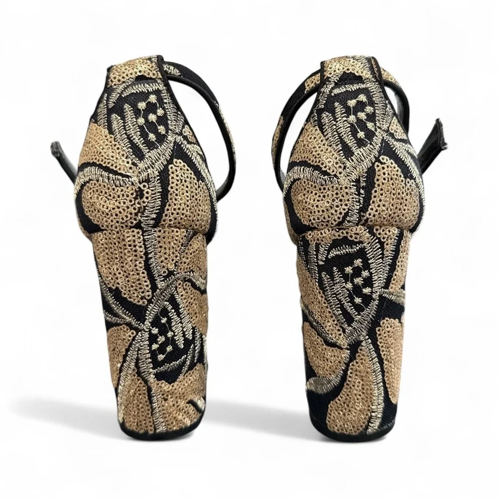 Steve Madden Carabu Black Chunky Heel Gold Floral Feathers  Wm's Size 7.5 - Picture 2 of 9